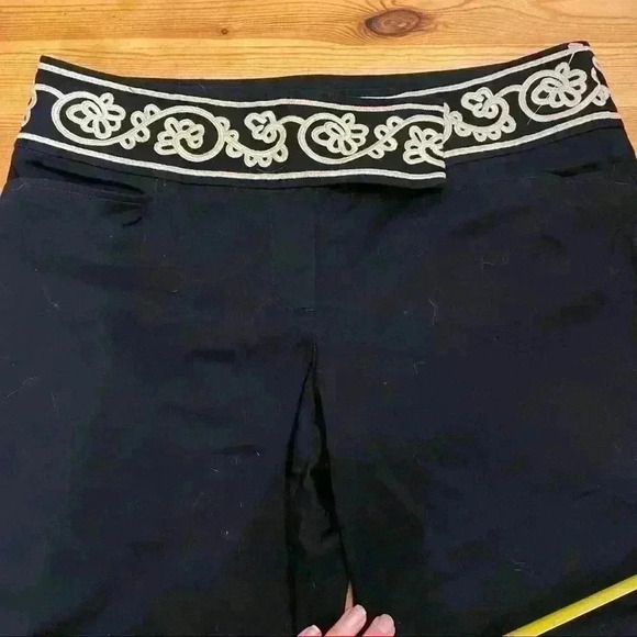 Ann Taylor Loft women’s embroidered trousers - Picture 5 of 7